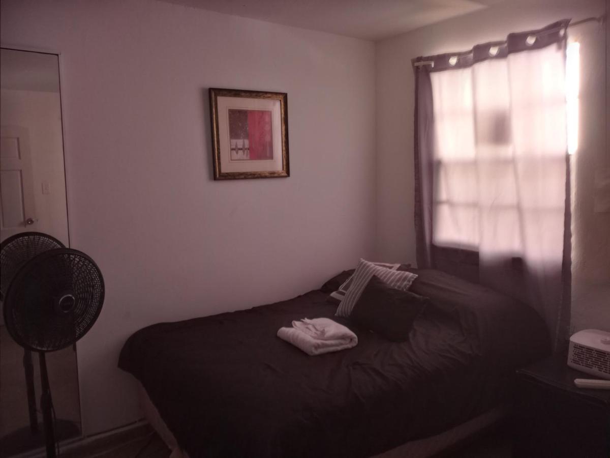 Figueroa Guest Rooms In Country Club San Juan Exteriör bild